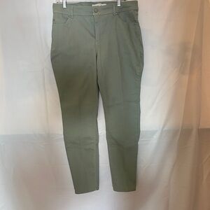 Stylish Olive Skinny Jeans for Women